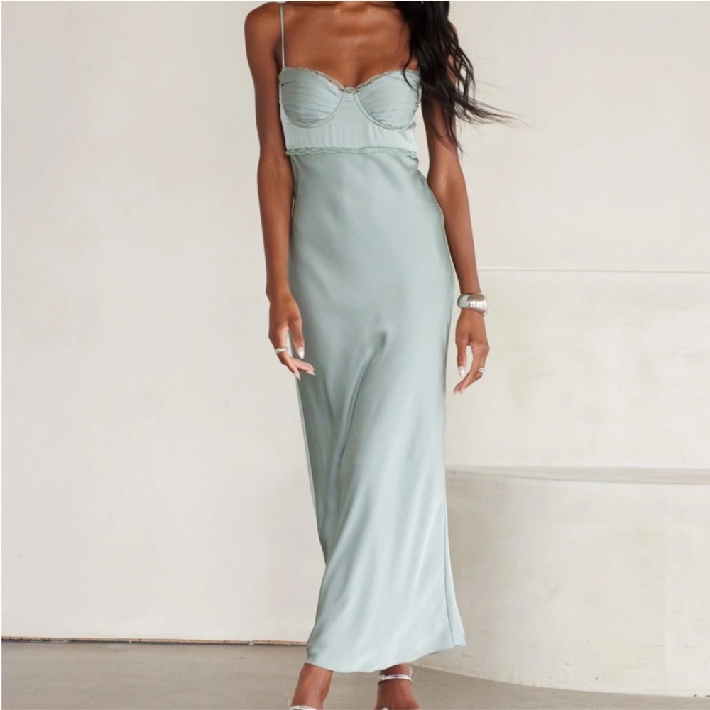 Astr the label Florianne dress